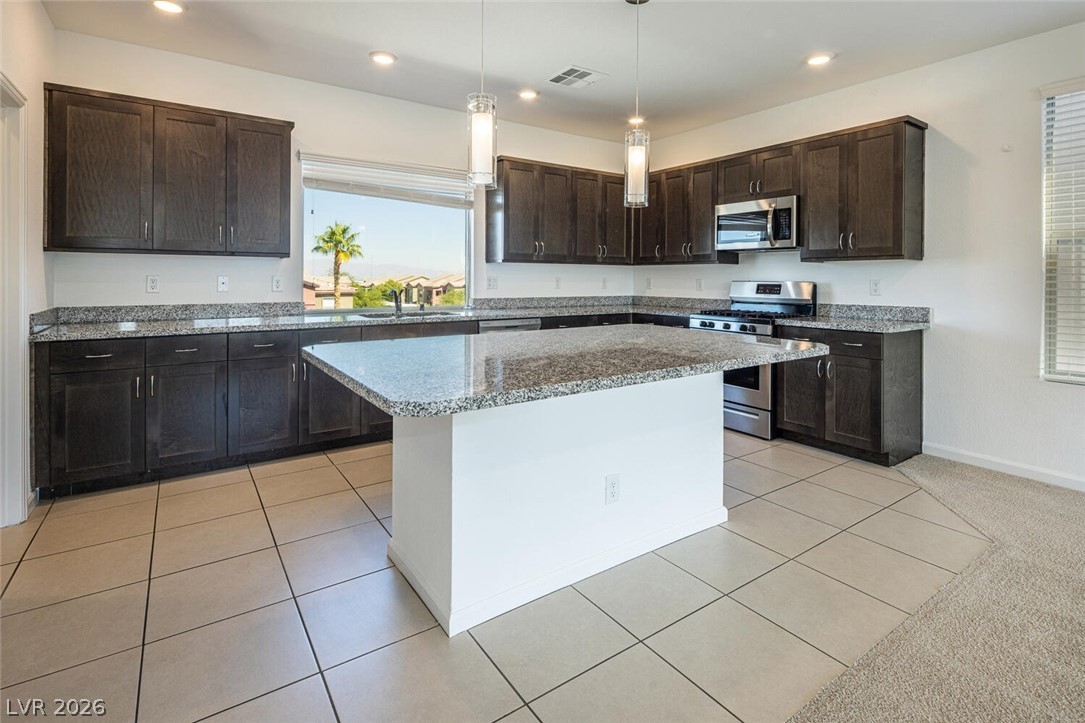 8040 Carpenter Creek Avenue Las Vegas NV 89113