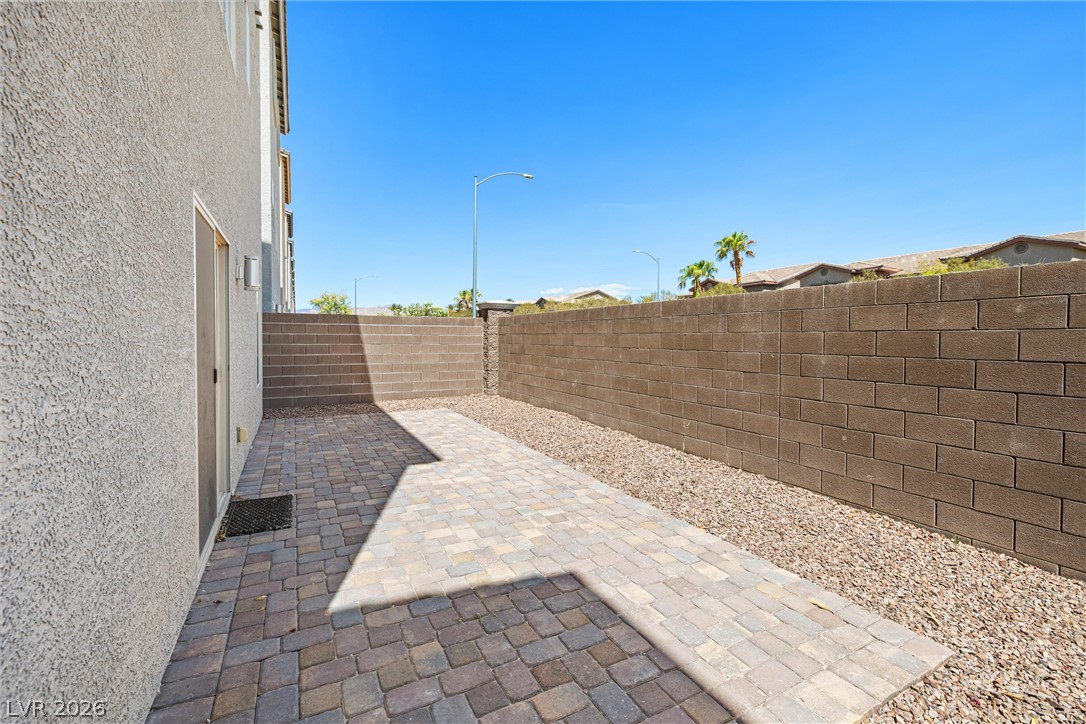 8040 Carpenter Creek Avenue Las Vegas NV 89113