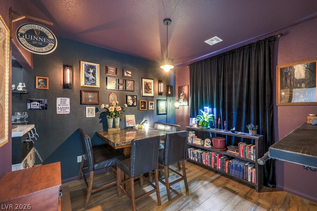 7111 Thistle Ridge Street Las Vegas NV 89166