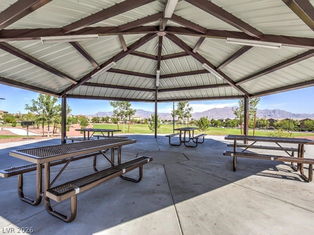 7111 Thistle Ridge Street Las Vegas NV 89166