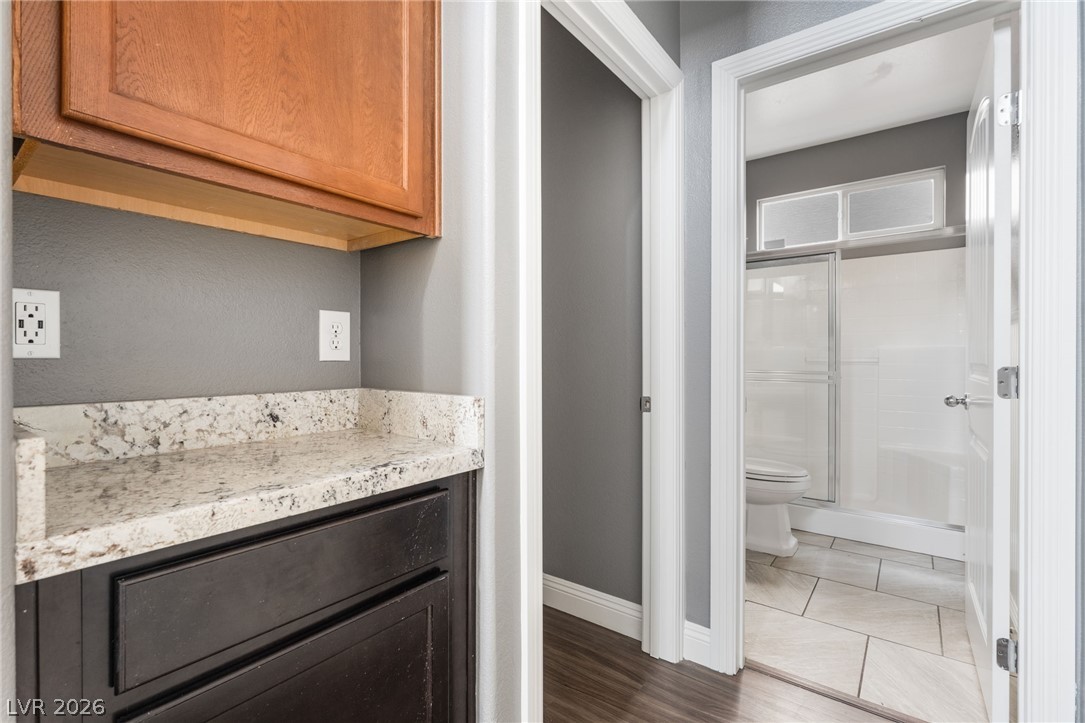 7725 Donner Peak Street Las Vegas NV 89166