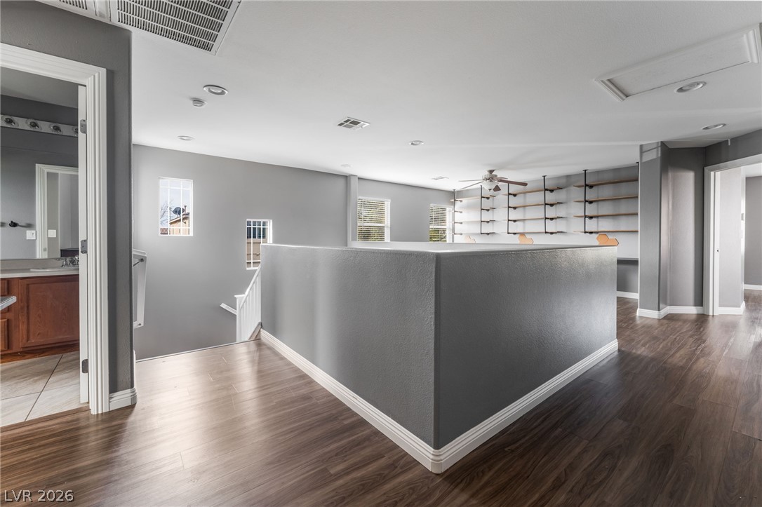 7725 Donner Peak Street Las Vegas NV 89166
