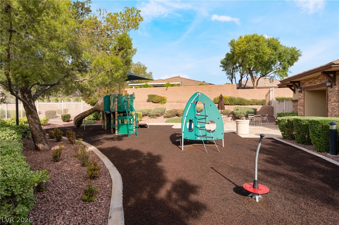 7725 Donner Peak Street Las Vegas NV 89166