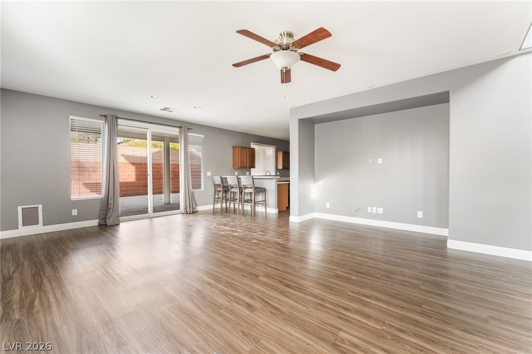 7725 Donner Peak Street Las Vegas NV 89166