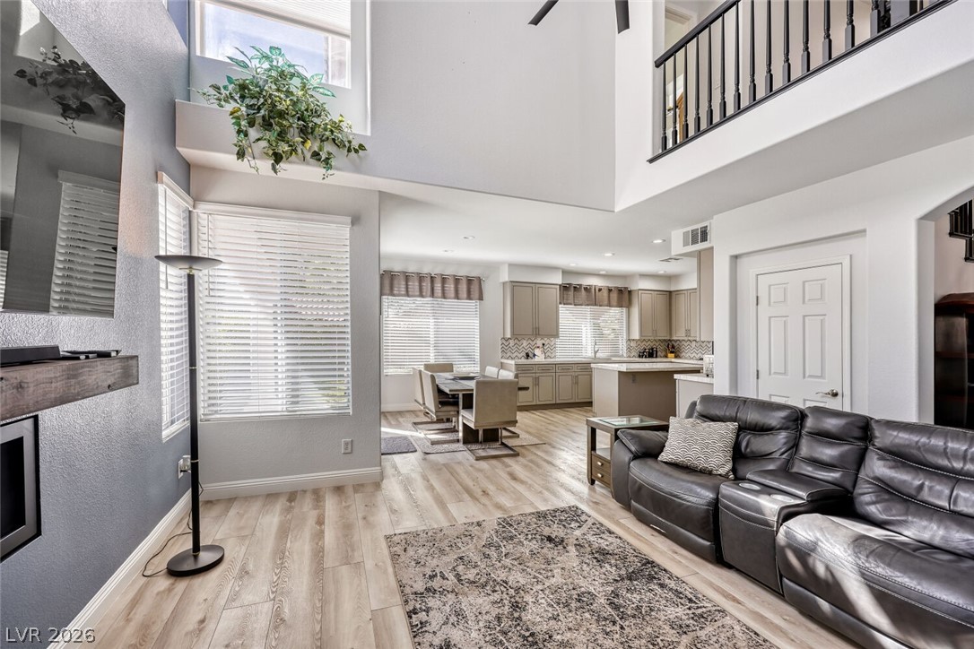 8083 Shadowvale Drive Las Vegas NV 89147
