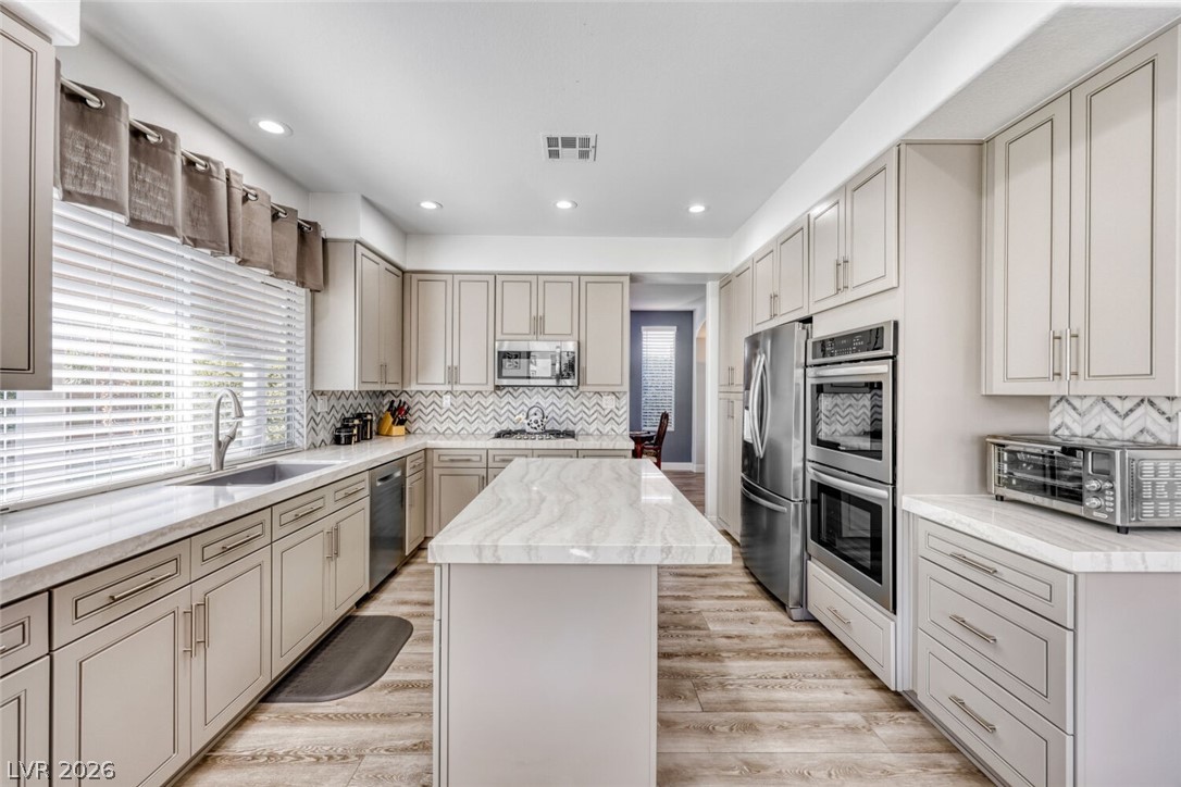 8083 Shadowvale Drive Las Vegas NV 89147