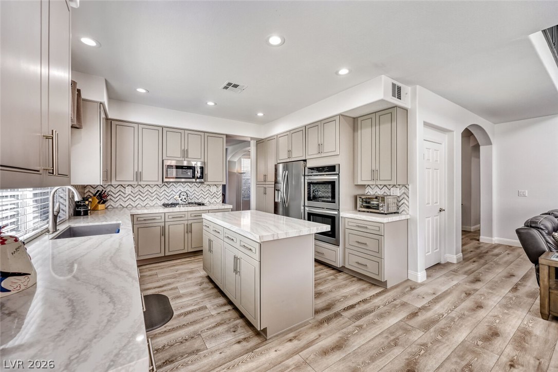 8083 Shadowvale Drive Las Vegas NV 89147