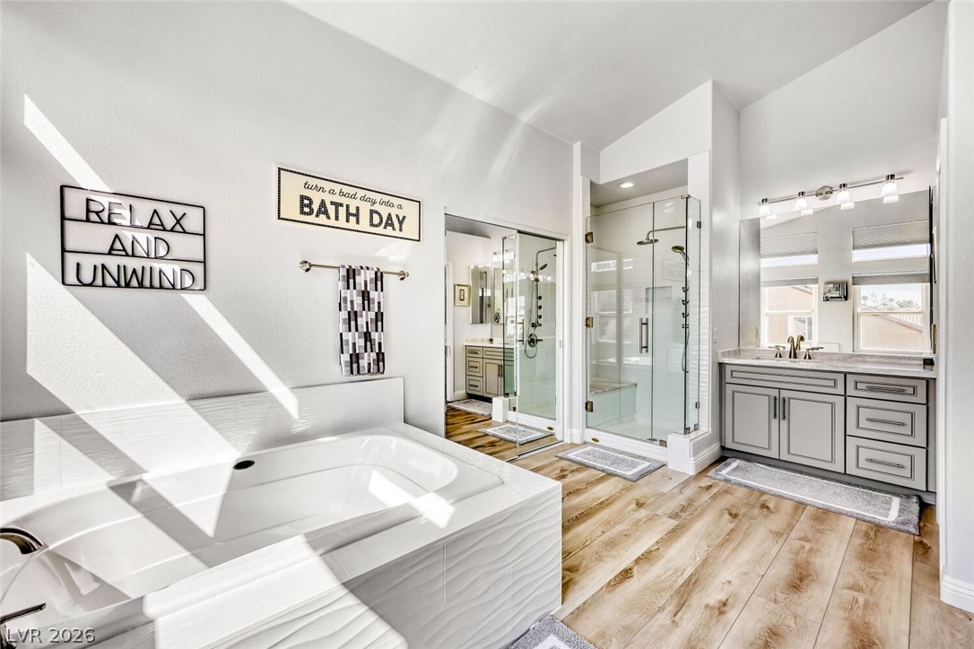 8083 Shadowvale Drive Las Vegas NV 89147