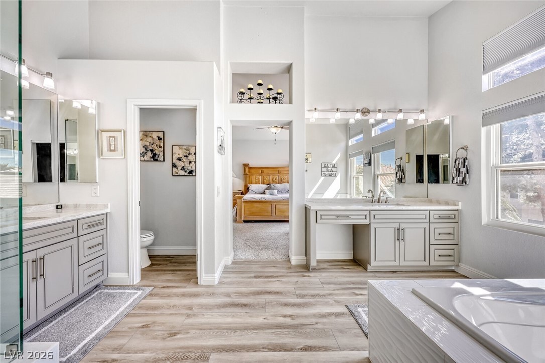 8083 Shadowvale Drive Las Vegas NV 89147