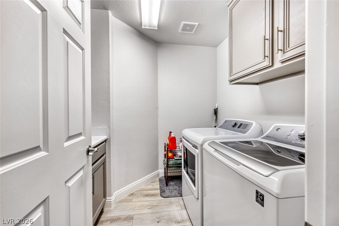 8083 Shadowvale Drive Las Vegas NV 89147