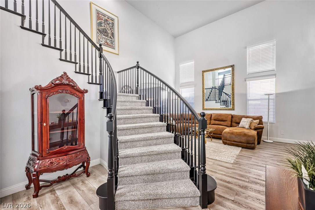 8083 Shadowvale Drive Las Vegas NV 89147