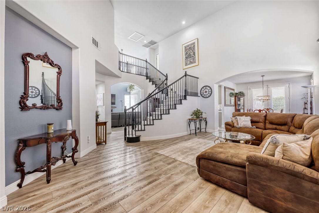 8083 Shadowvale Drive Las Vegas NV 89147