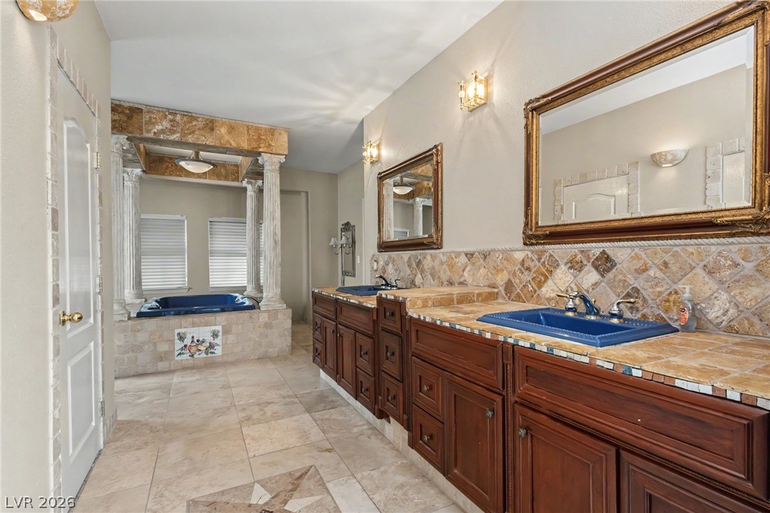 1101 Iolite Court Henderson NV 89011