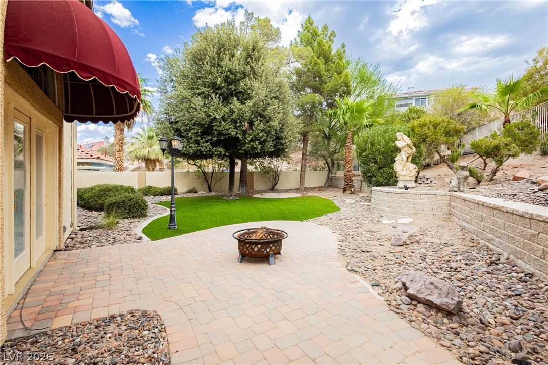 1101 Iolite Court Henderson NV 89011