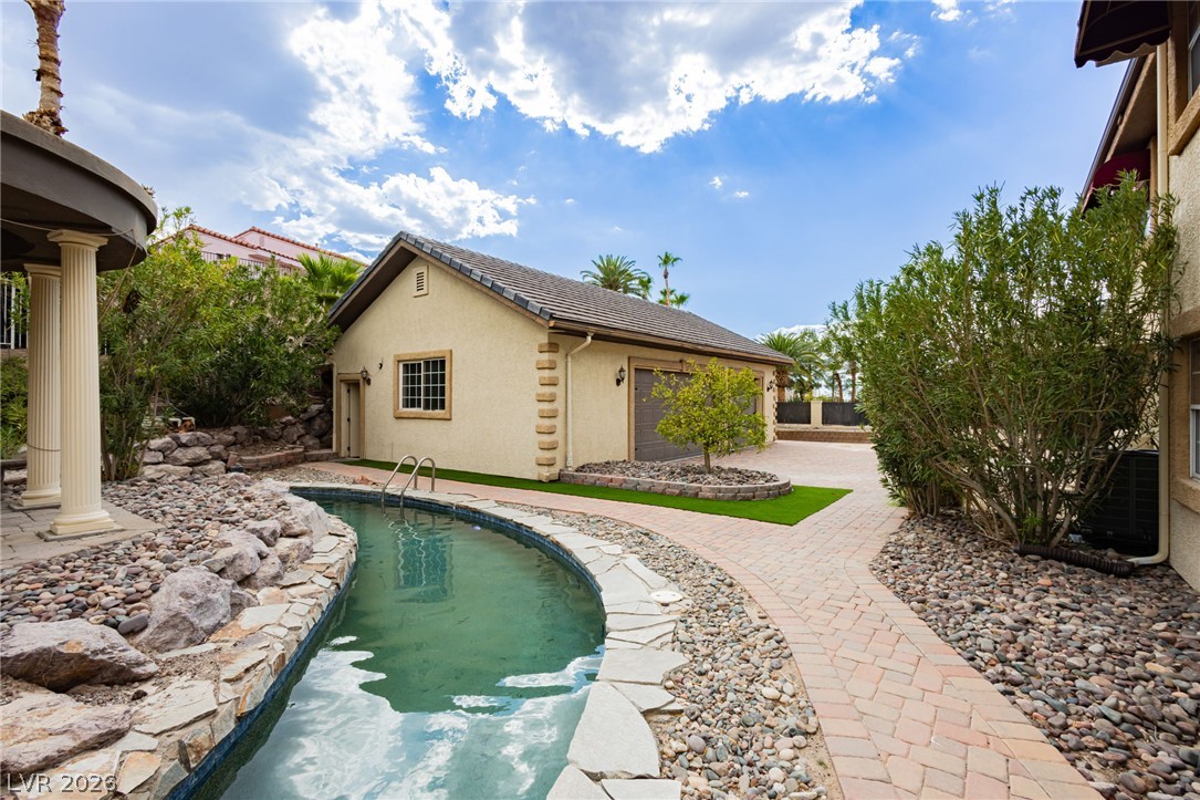 1101 Iolite Court Henderson NV 89011