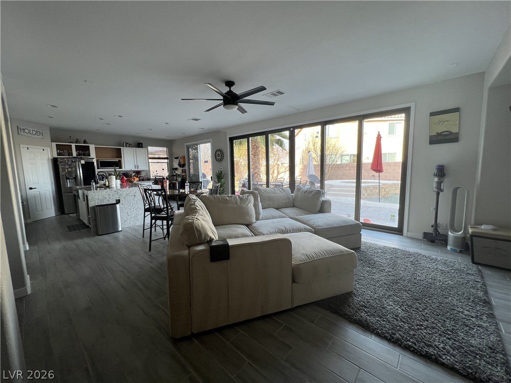 6616 Black Oaks Street North Las Vegas NV 89084