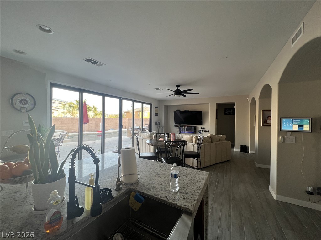 6616 Black Oaks Street North Las Vegas NV 89084