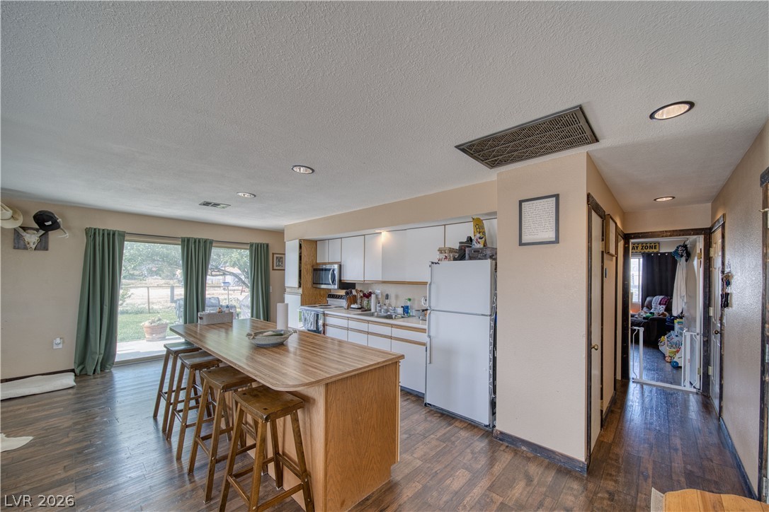 1641 West Hickory Street Pahrump NV 89048