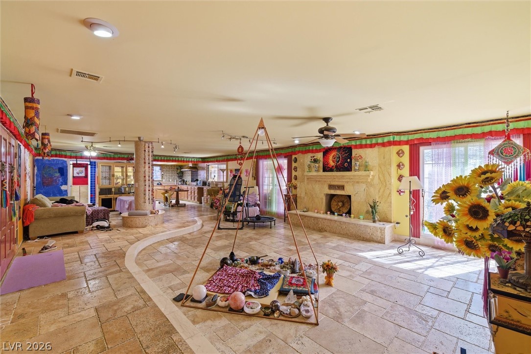 3040 Westwind Road Las Vegas NV 89146
