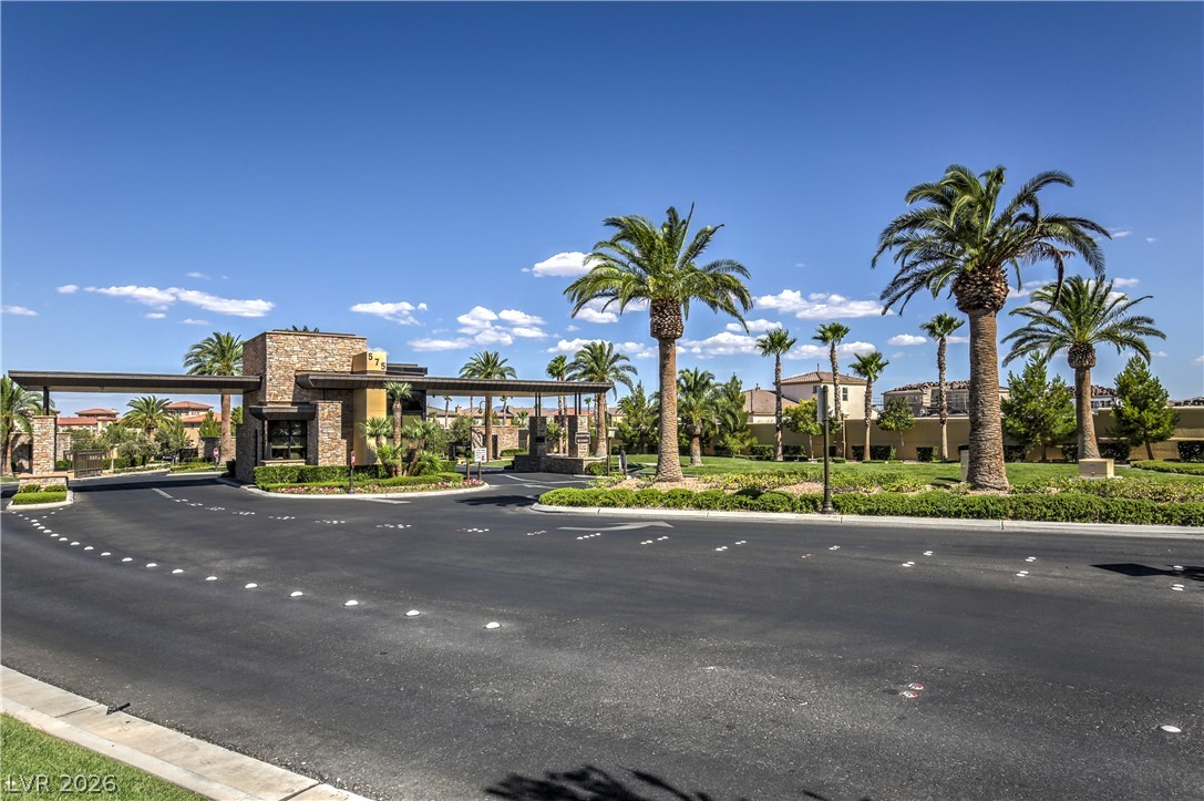 482 Eagle Glen Road Las Vegas NV 89148