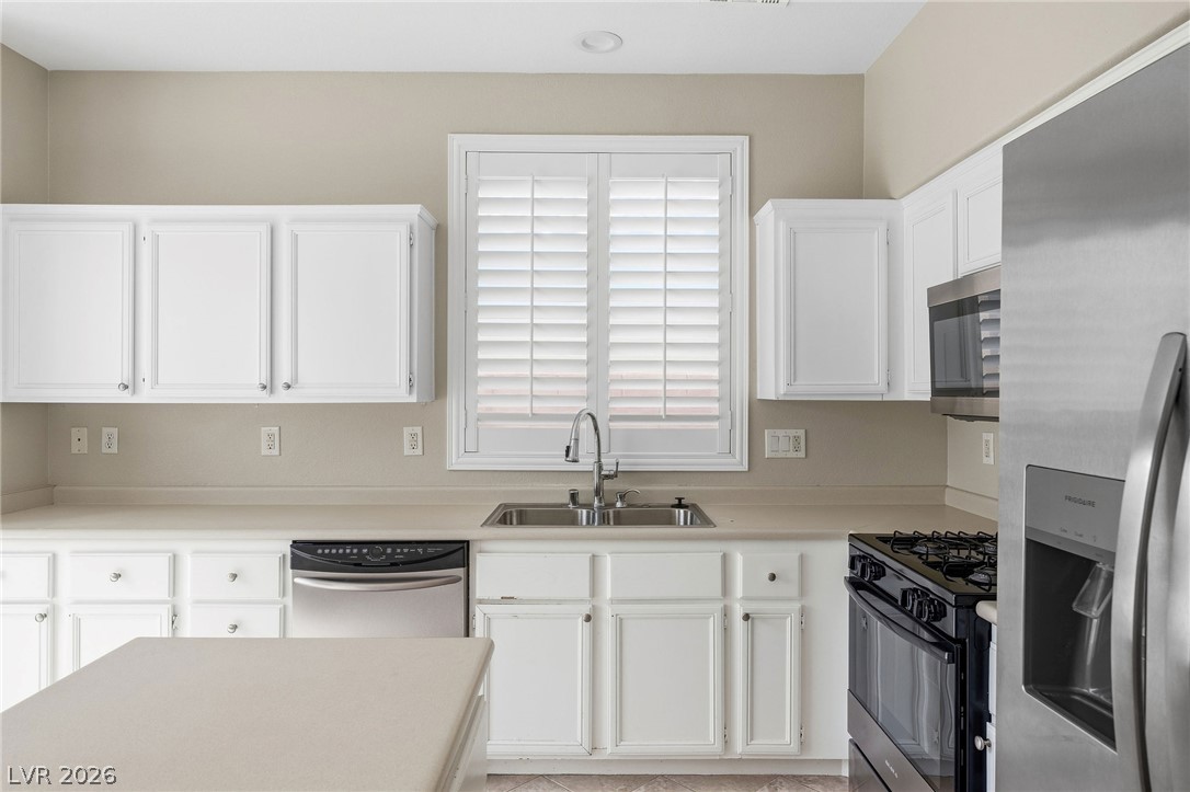 2381 Predera Avenue Henderson NV 89052