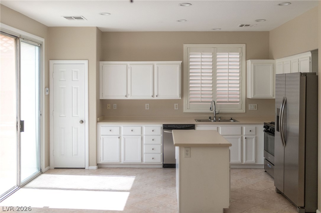 2381 Predera Avenue Henderson NV 89052