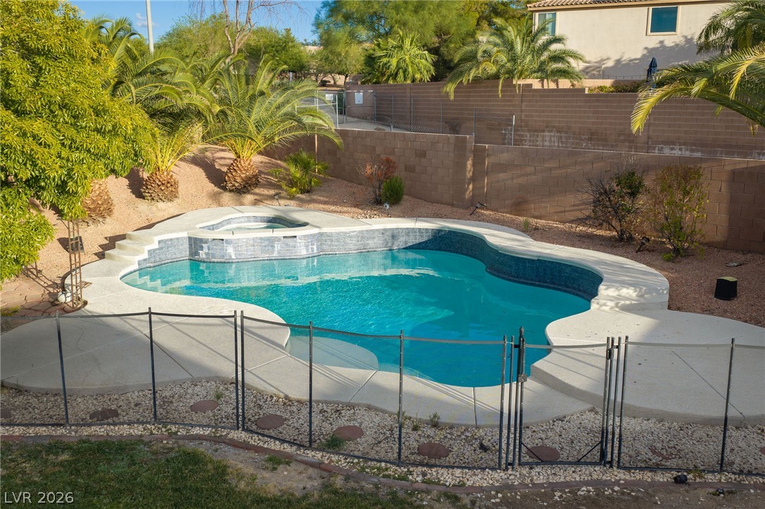 2381 Predera Avenue Henderson NV 89052