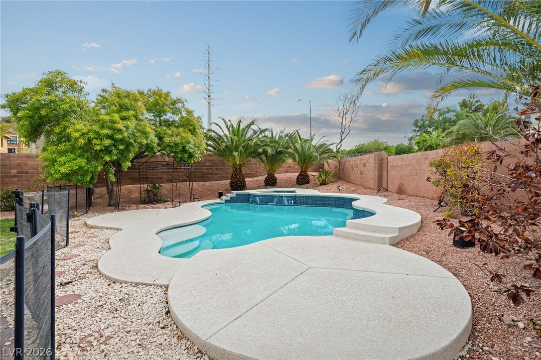 2381 Predera Avenue Henderson NV 89052