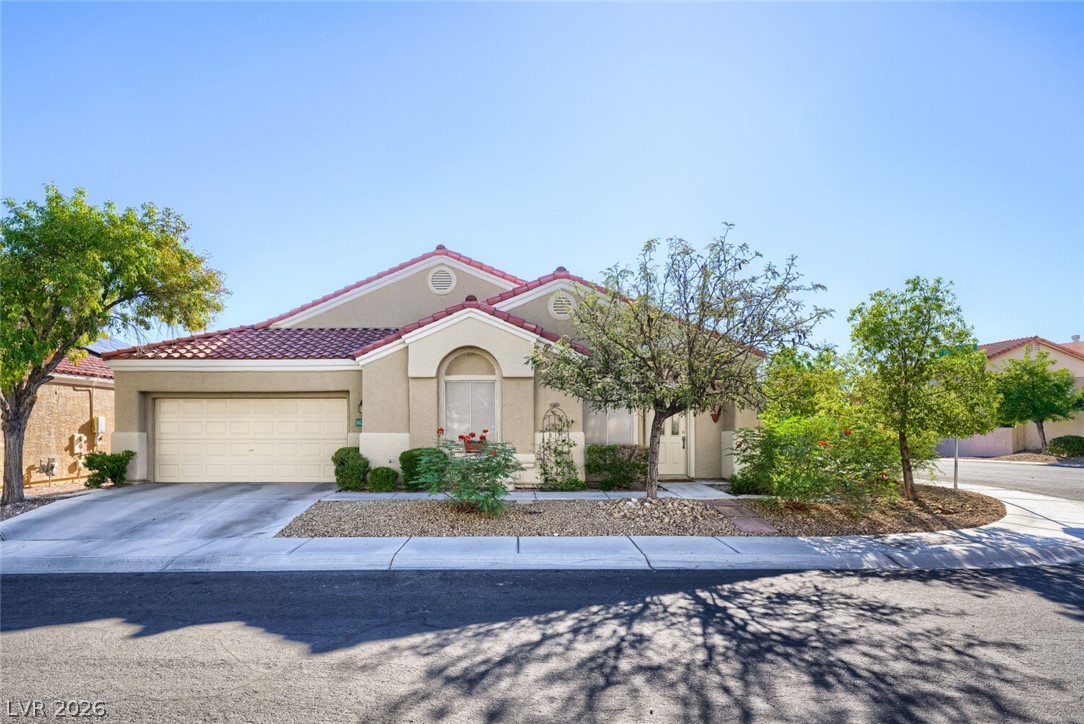 1620 Shadow Dancer Street Las Vegas NV 89128