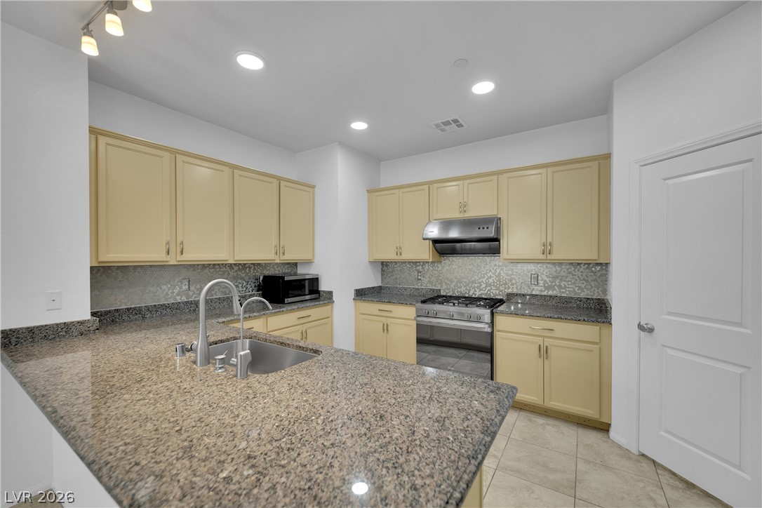 3160 Florence Falls Walk Henderson NV 89044