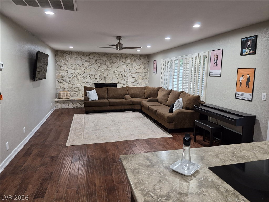 3753 South Rosecrest Circle Las Vegas NV 89121