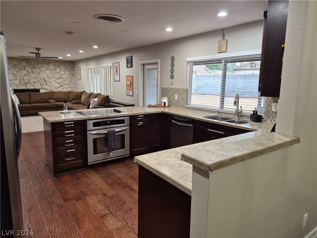 3753 South Rosecrest Circle Las Vegas NV 89121
