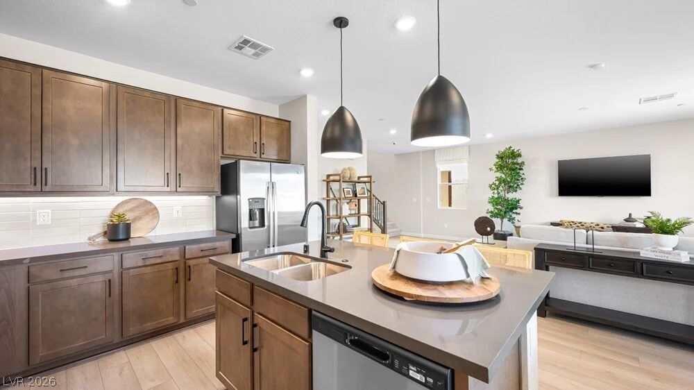 686 Orchid Cactus Avenue Las Vegas NV 89183
