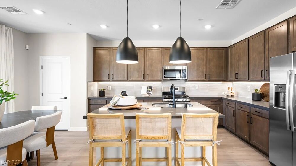 686 Orchid Cactus Avenue Las Vegas NV 89183