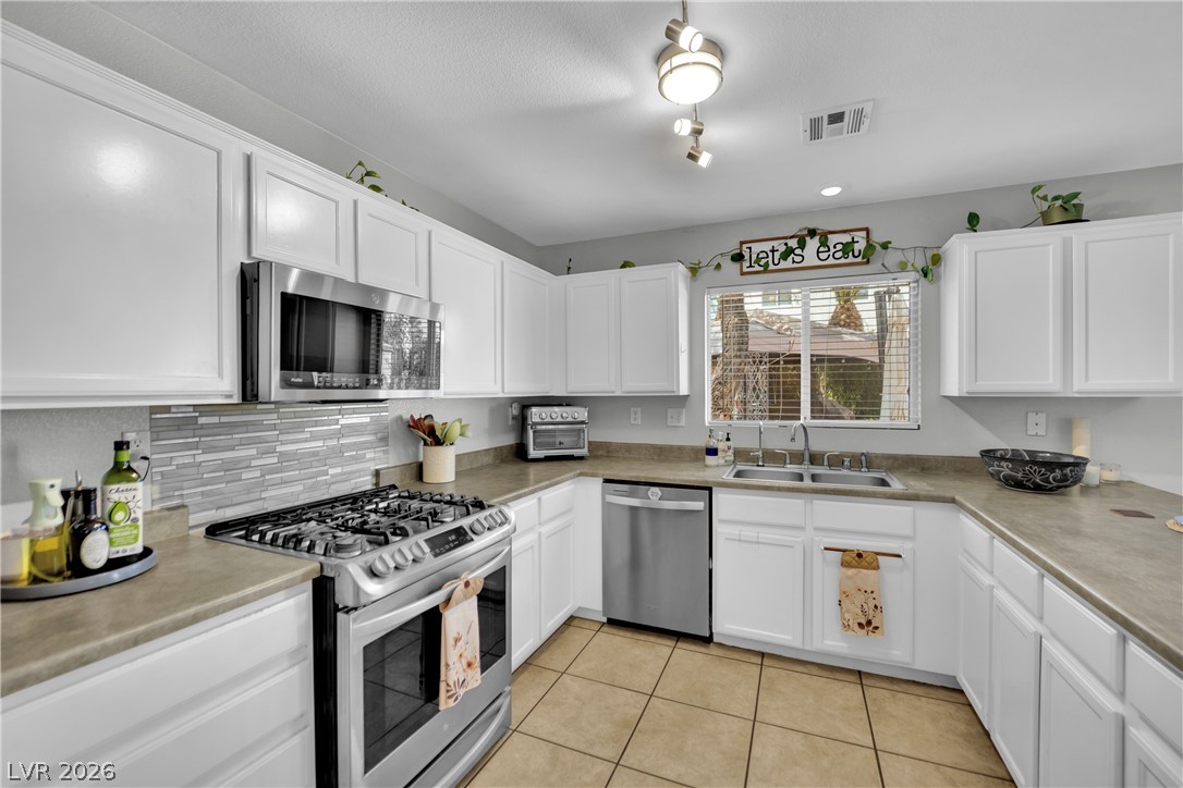 3726 Nestled Oak Avenue North Las Vegas NV 89031