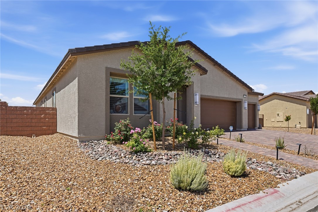 5379 Eleganza Avenue Pahrump NV 89061
