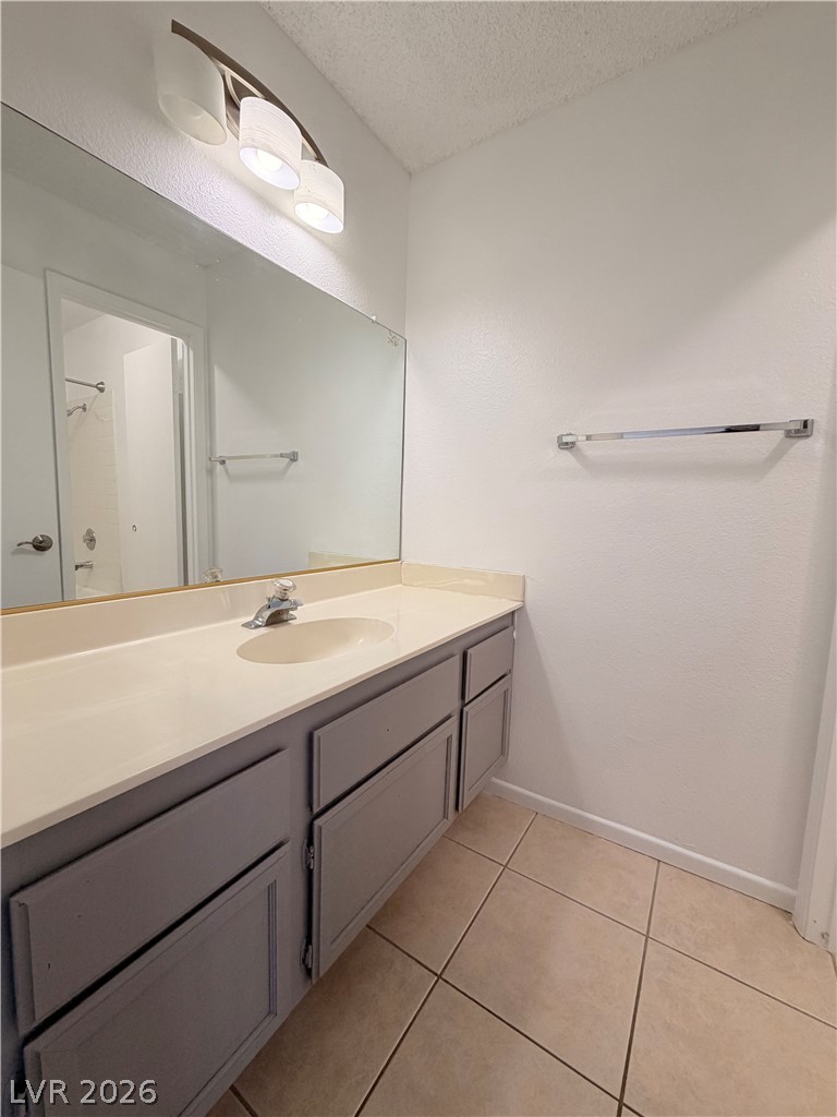 6237 Warm River Road Las Vegas NV 89108