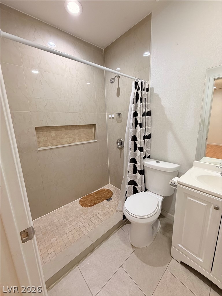 6237 Warm River Road Las Vegas NV 89108
