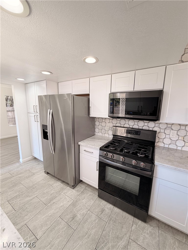 6237 Warm River Road Las Vegas NV 89108