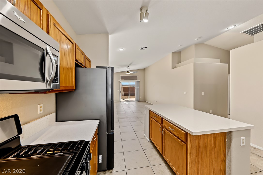 4821 Cascade Pools Avenue Las Vegas NV 89131