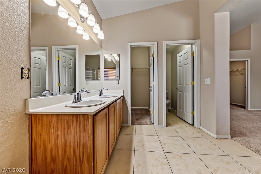 4821 Cascade Pools Avenue Las Vegas NV 89131