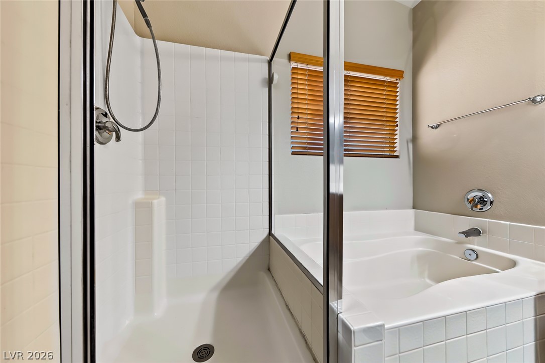 4821 Cascade Pools Avenue Las Vegas NV 89131