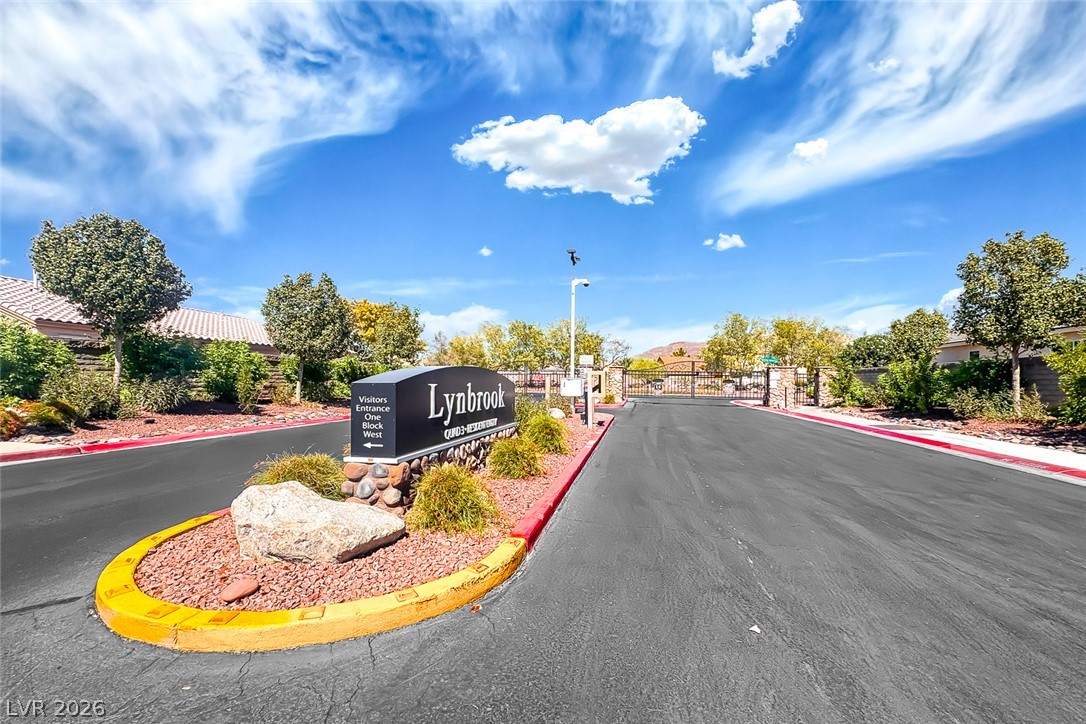 4821 Cascade Pools Avenue Las Vegas NV 89131