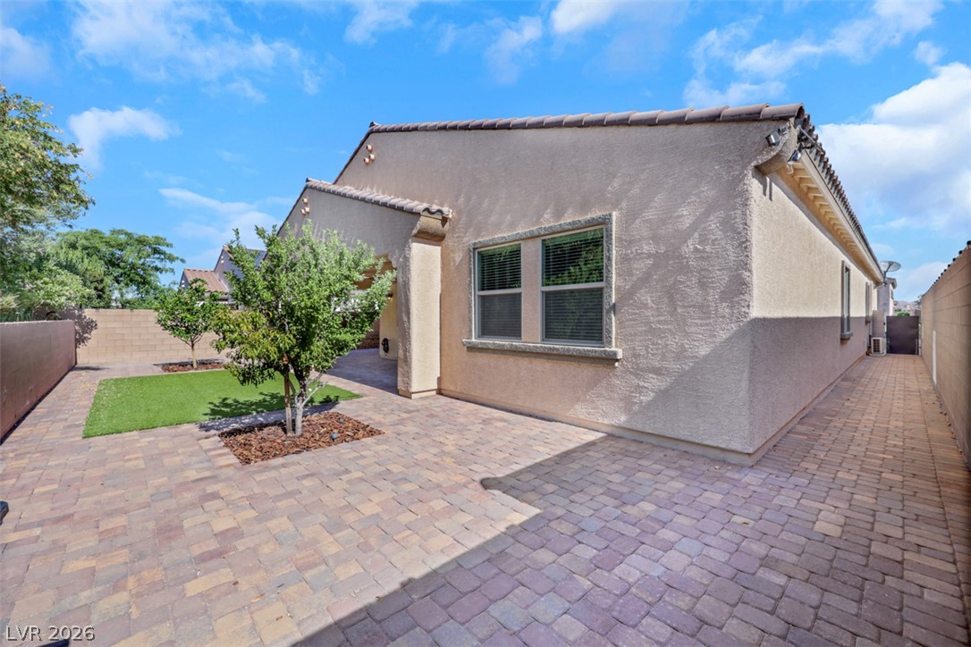 489 Wildflower Avenue Henderson NV 89011