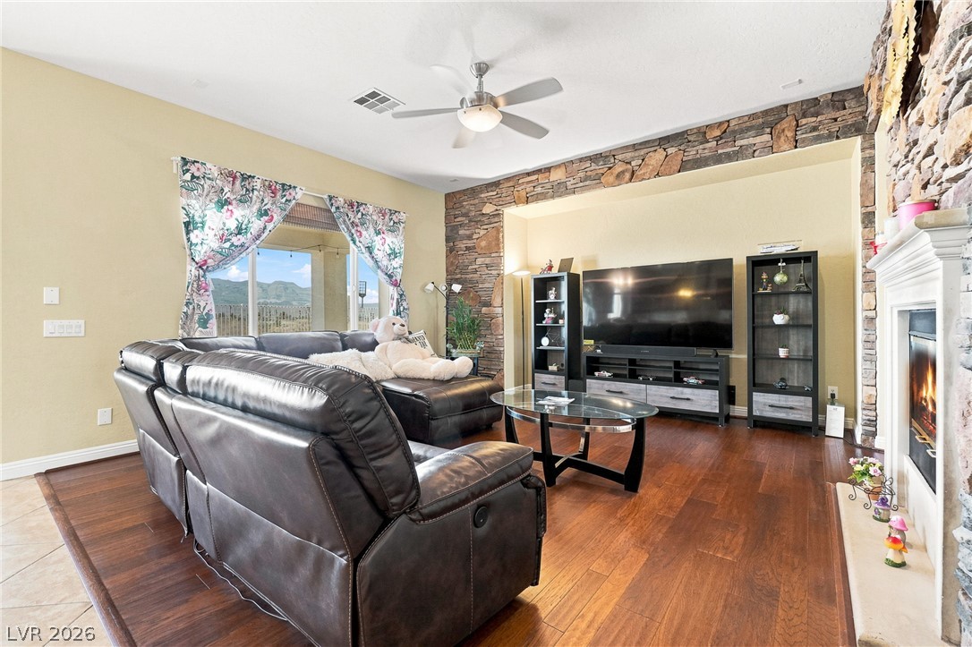 7208 Crandon Park Avenue Las Vegas NV 89131