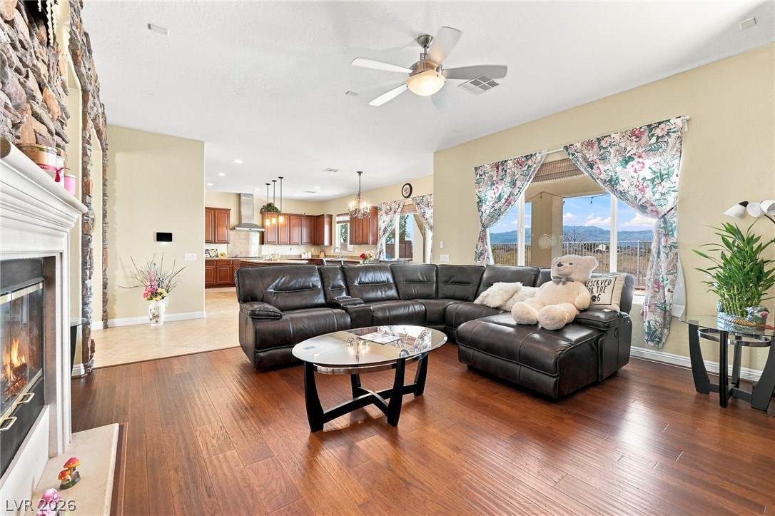 7208 Crandon Park Avenue Las Vegas NV 89131