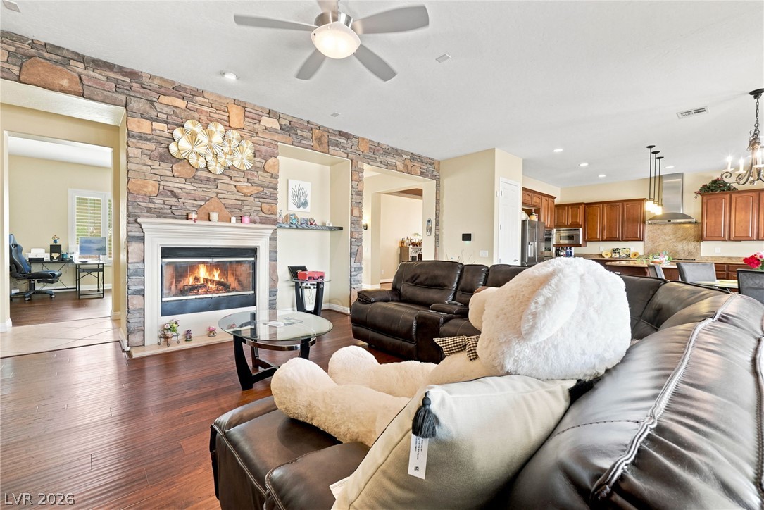 7208 Crandon Park Avenue Las Vegas NV 89131