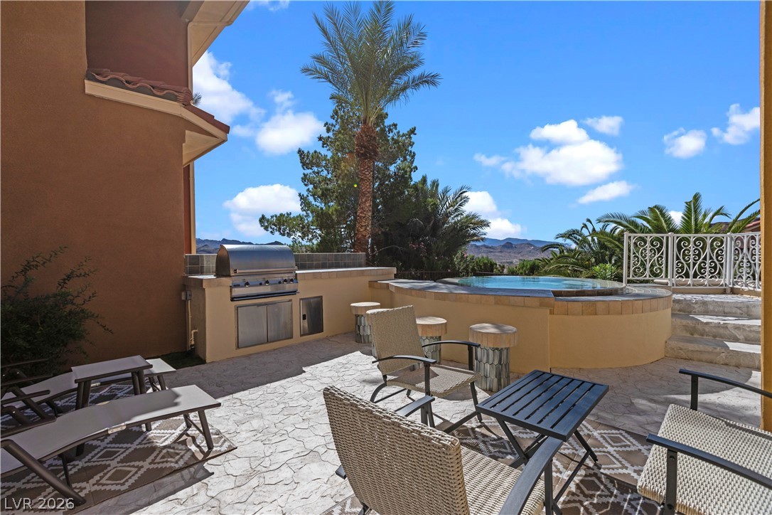 18 Cerchio Alto Henderson NV 89011