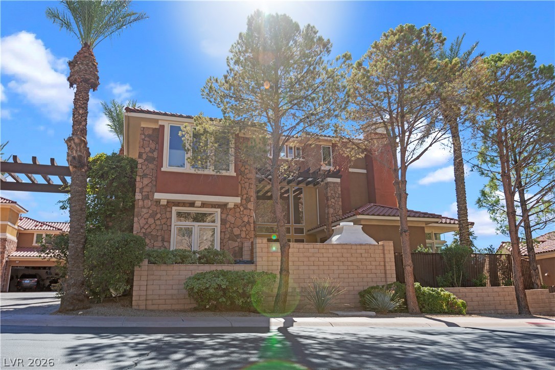18 Cerchio Alto Henderson NV 89011