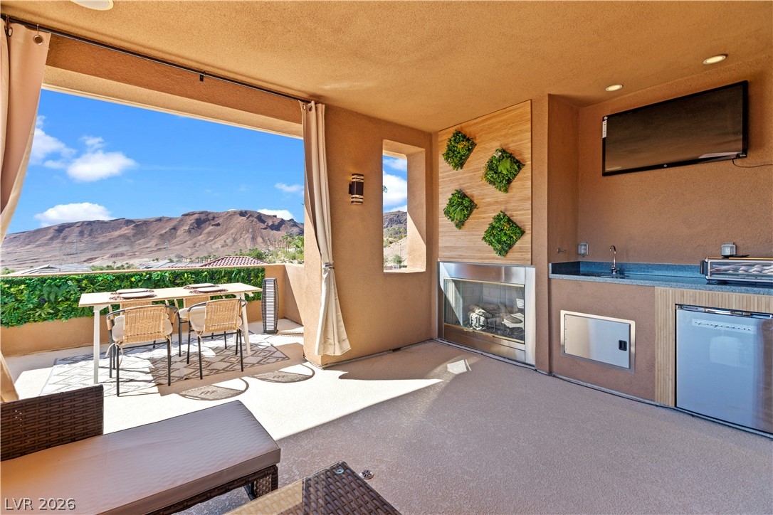 18 Cerchio Alto Henderson NV 89011
